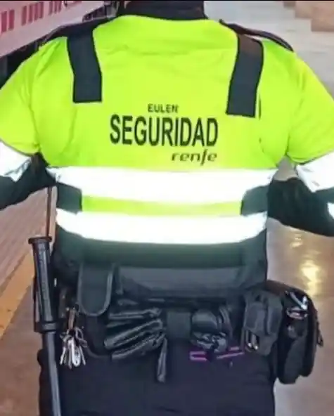 Vigilante de seguridad en estación de Renfe y Rodalies 2026